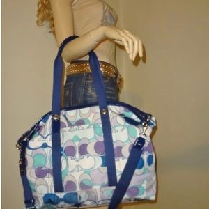 Kyra Daisy Extra Large Tote Weekend/Travel Bag